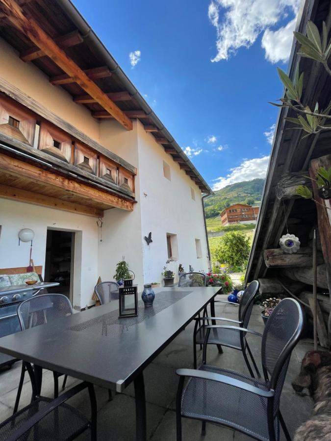 Gasthaus Beverin Farden Exterior photo