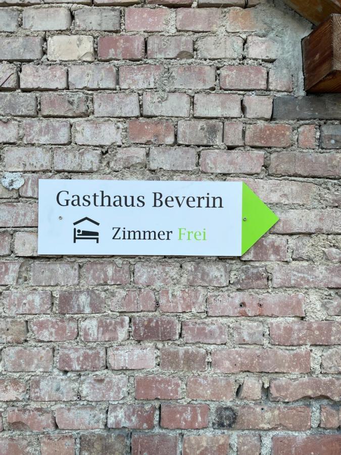 Gasthaus Beverin Farden Exterior photo